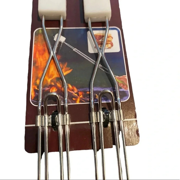 4 NEW Hershey's S'mores Extendable Cooking Glow in the Dark Forks cookouts bbq - Picture 11 of 11
